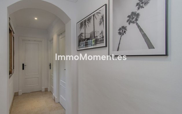 Resale - Villa - Marbella - Nagüeles