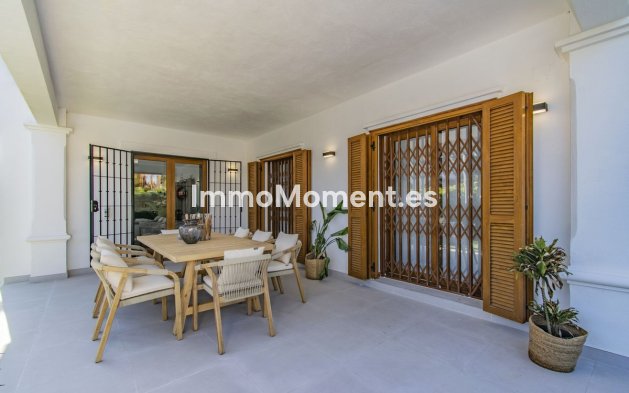 Resale - Villa - Marbella - Nagüeles