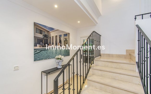 Resale - Villa - Marbella - Nagüeles