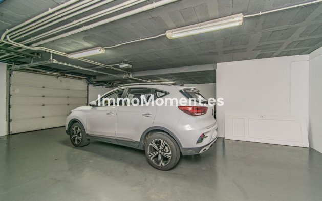 Resale - Villa - Marbella - Nagüeles