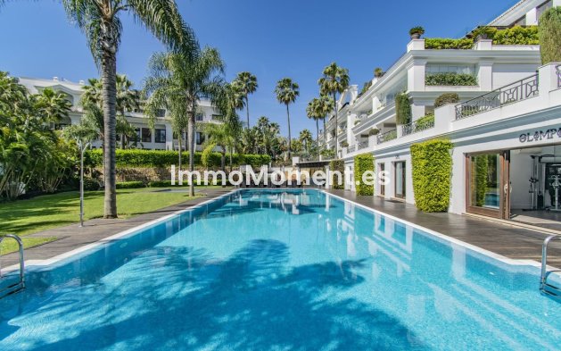 Wiederverkauf - Wohnung - Estepona  - Estepona Centro