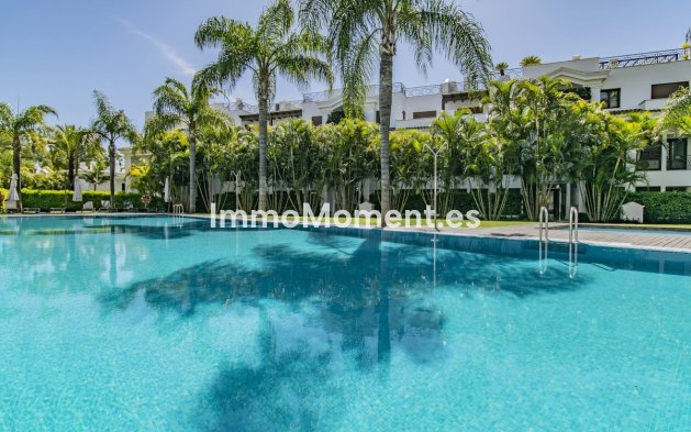 Wiederverkauf - Wohnung - Estepona  - Estepona Centro