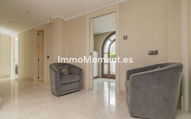 Wiederverkauf - Wohnung - Estepona  - Estepona Centro