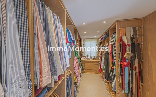 Resale - Villa - Marbella - San Pedro de Alcántara