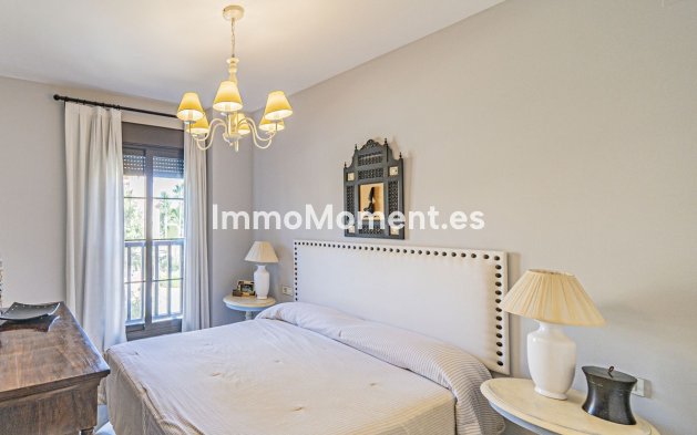 Resale - Apartment - Estepona - New Golden Mile