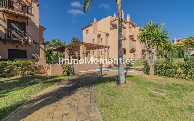 Resale - Apartment - Estepona - New Golden Mile