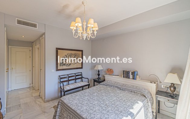 Resale - Apartment - Estepona - New Golden Mile