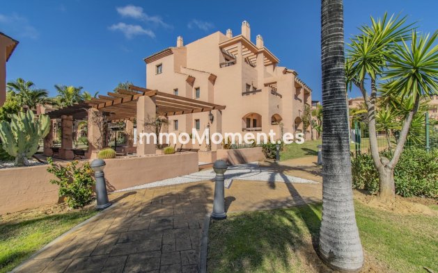Resale - Apartment - Estepona - New Golden Mile