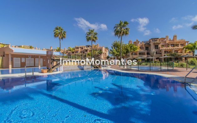 Resale - Apartment - Estepona - New Golden Mile