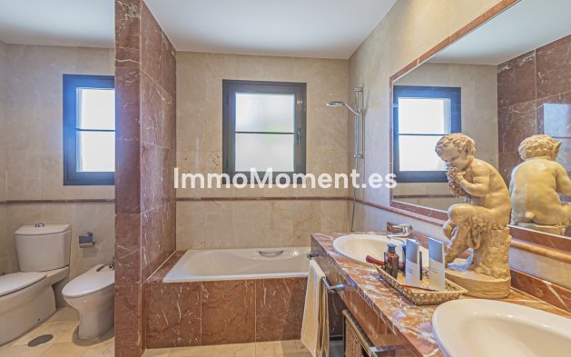 Resale - Apartment - Estepona - New Golden Mile