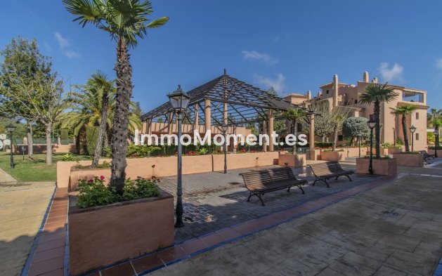 Resale - Apartment - Estepona - New Golden Mile