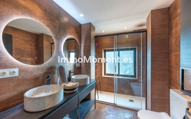 Wiederverkauf - Wohnung - Estepona  - Atalaya