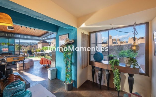 Wiederverkauf - Wohnung - Estepona  - Atalaya