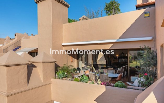 Wiederverkauf - Wohnung - Estepona  - Atalaya