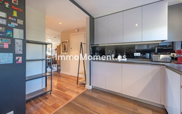 Wiederverkauf - Wohnung - Estepona  - Atalaya