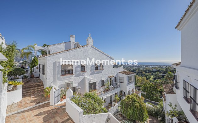 Resale - Apartment - Benahavís - Benahavís Centro