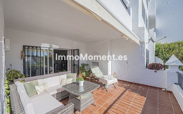 Resale - Apartment - Benahavís - Benahavís Centro