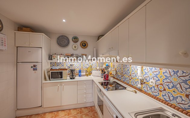 Revente - Appartement - Estepona  - Atalaya