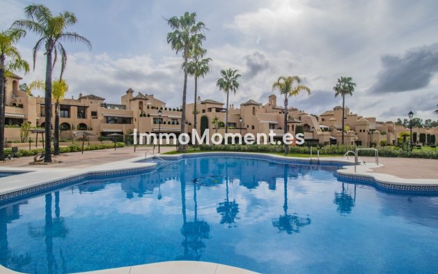 Revente - Appartement - Estepona  - Atalaya