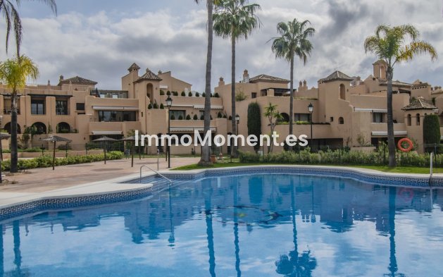 Revente - Appartement - Estepona  - Atalaya