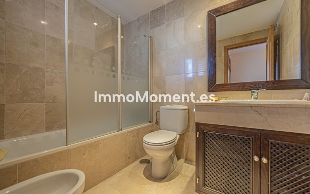 Revente - Appartement - Estepona  - Selwo