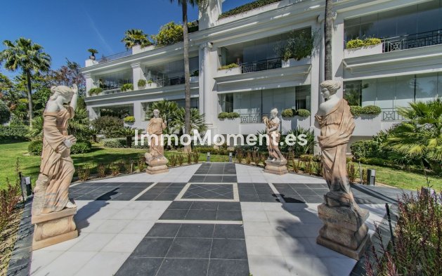 Revente - Appartement - Estepona  - Estepona Centro