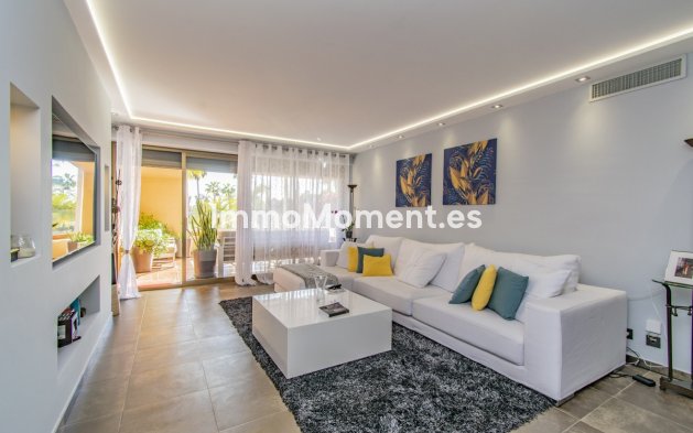 Bestaande woning - Appartement - Estepona  - Atalaya