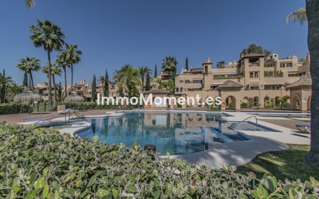Bestaande woning - Appartement - Estepona  - Atalaya