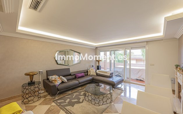 Wiederverkauf - Wohnung - Marbella - Nueva Andalucía