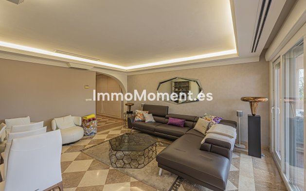 Wiederverkauf - Wohnung - Marbella - Nueva Andalucía