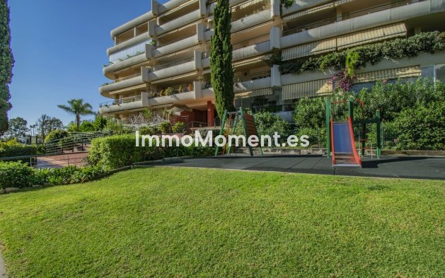 Wiederverkauf - Wohnung - Marbella - Guadalmina Alta
