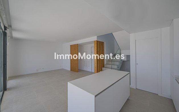 Wiederverkauf - Villa - Estepona  - Atalaya