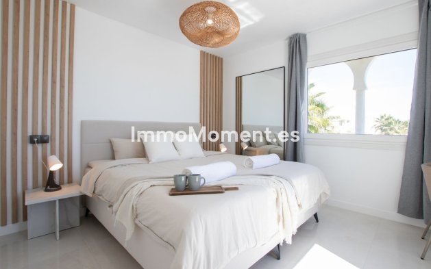 Resale - Apartment - Mijas - Calahonda