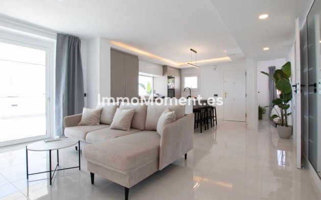 Resale - Apartment - Mijas - Calahonda
