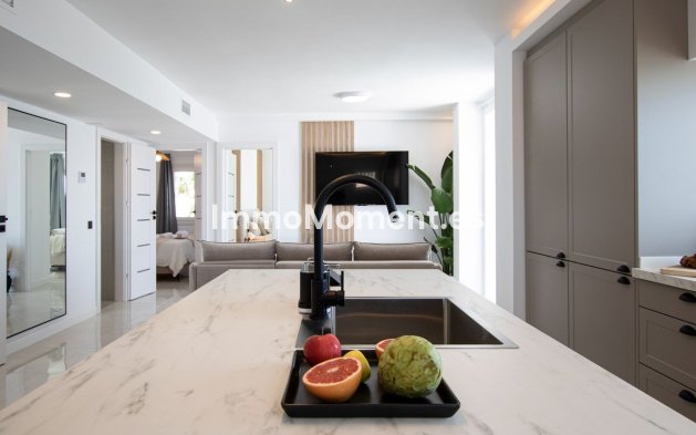 Resale - Apartment - Mijas - Calahonda