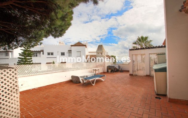Resale - Apartment - Mijas - Calahonda