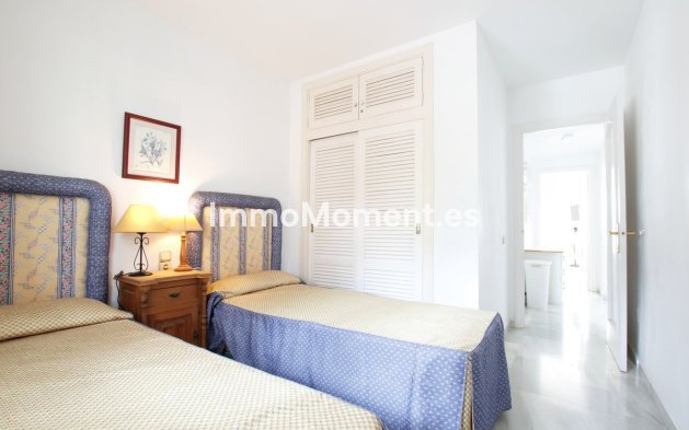 Resale - Apartment - Mijas - Calahonda