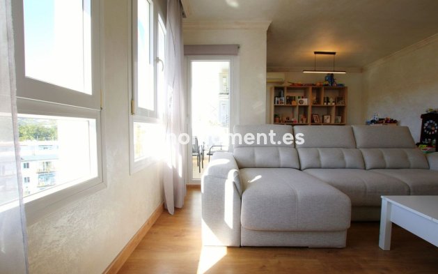 Wiederverkauf - Wohnung - Marbella - Nueva Andalucía