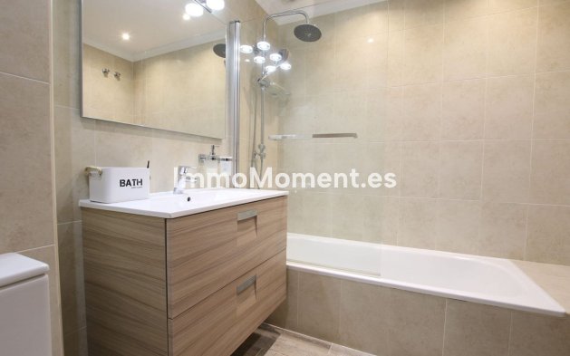 Wiederverkauf - Wohnung - Marbella - Nueva Andalucía