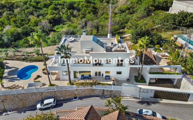 Revente - Villa - Benalmadena - Benalmadena Centro