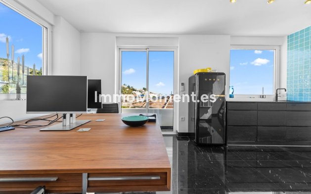 Revente - Villa - Benalmadena - Benalmadena Centro