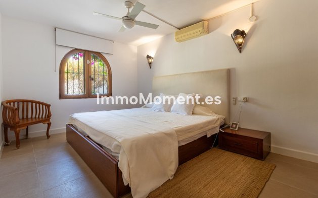 Revente - Villa - Fuengirola - Fuengirola Centro