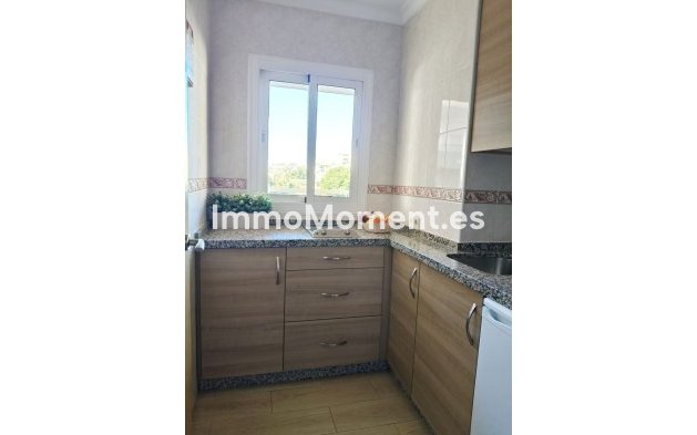Resale - Apartment - Fuengirola - Fuengirola Centro