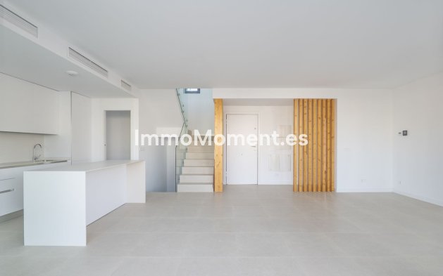 Wiederverkauf - Villa - Estepona  - Atalaya