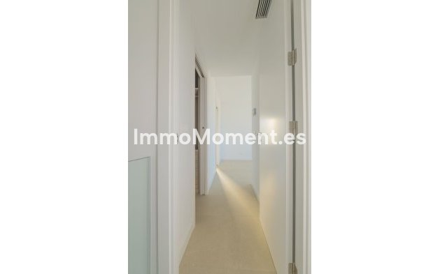 Wiederverkauf - Villa - Estepona  - Atalaya