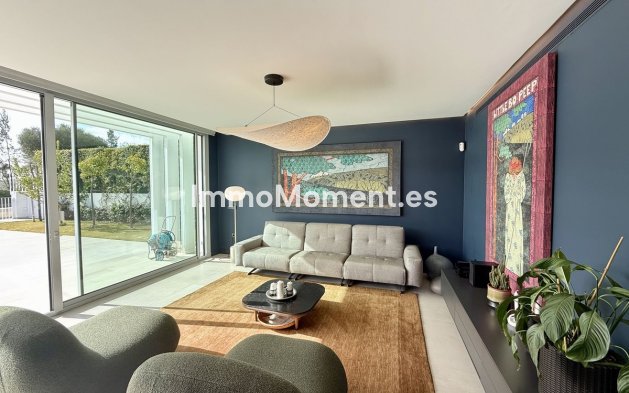 Resale - Detached villa - Sotogrande
