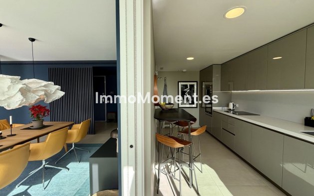 Resale - Detached villa - Sotogrande