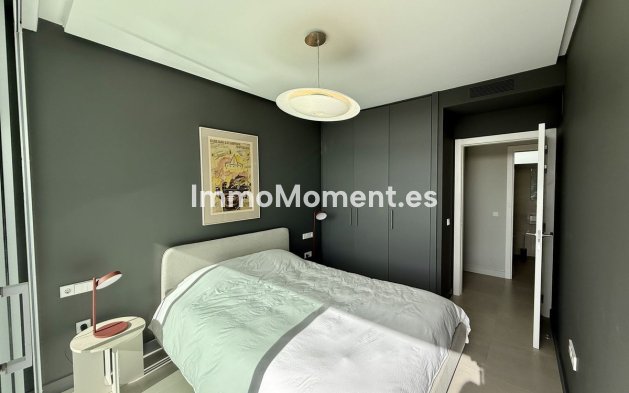 Resale - Detached villa - Sotogrande