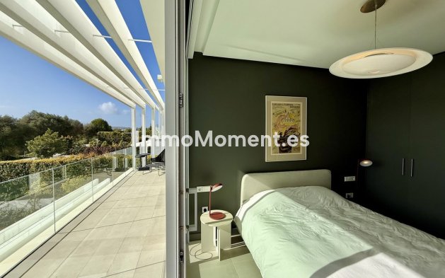 Resale - Detached villa - Sotogrande