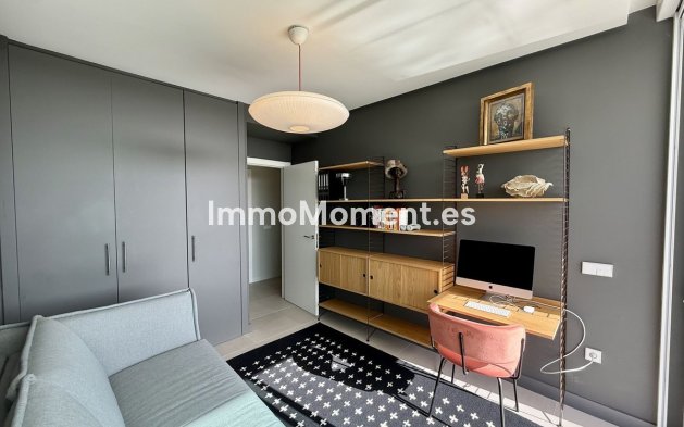 Resale - Detached villa - Sotogrande